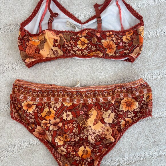 Spell and the Gypsy 'Amethyst' Lingerie Set - Picture 2 of 4